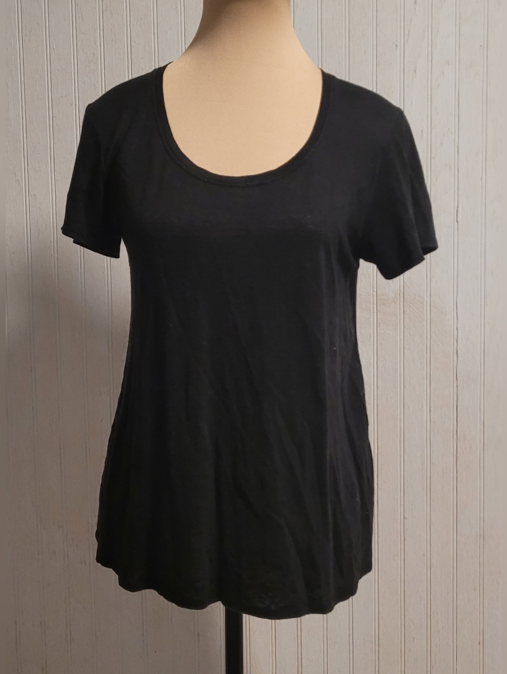 Eileen Fisher 100% Organic Linen Black Scoop Neck Tee PS/PP Size PS